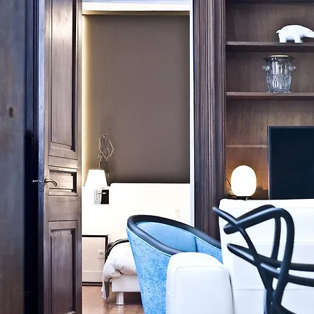 Le Boudoir 137